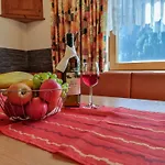 Nyaraló Vesul By Interhome Kappl
